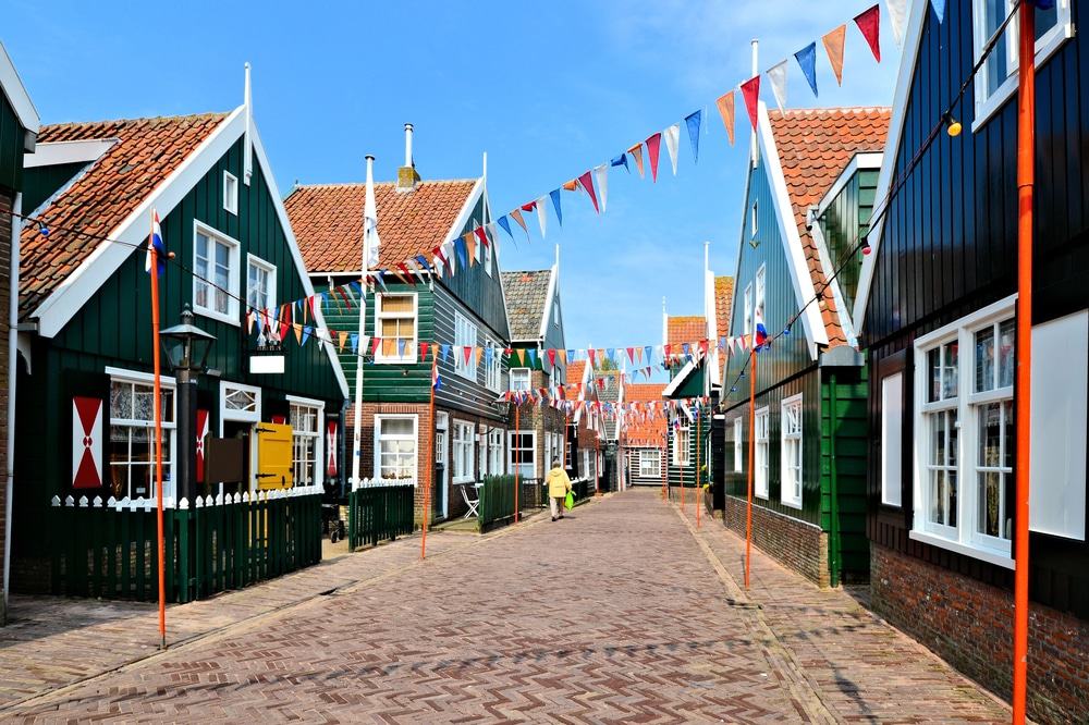 Marken
