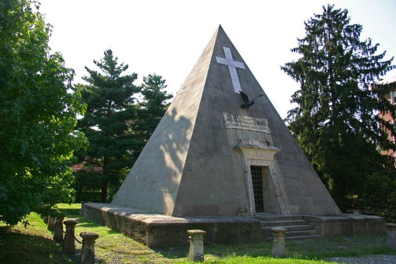 Novara Pyramid