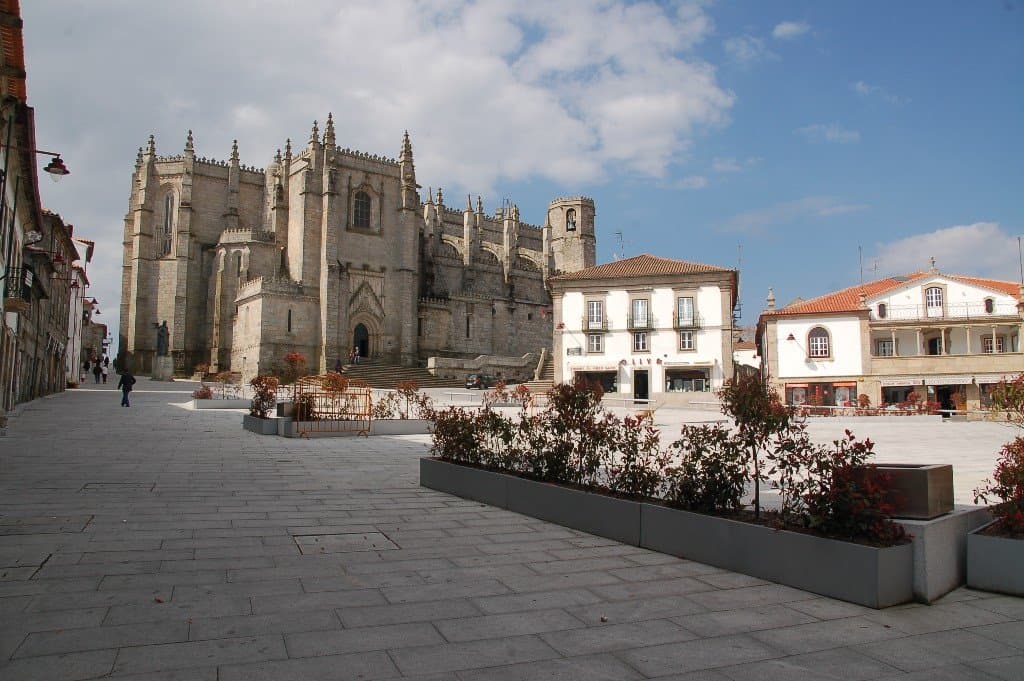 Praça Luís de Camões