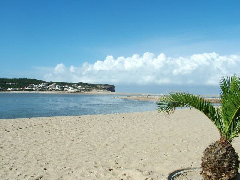 Praia Da Foz Do Arelho