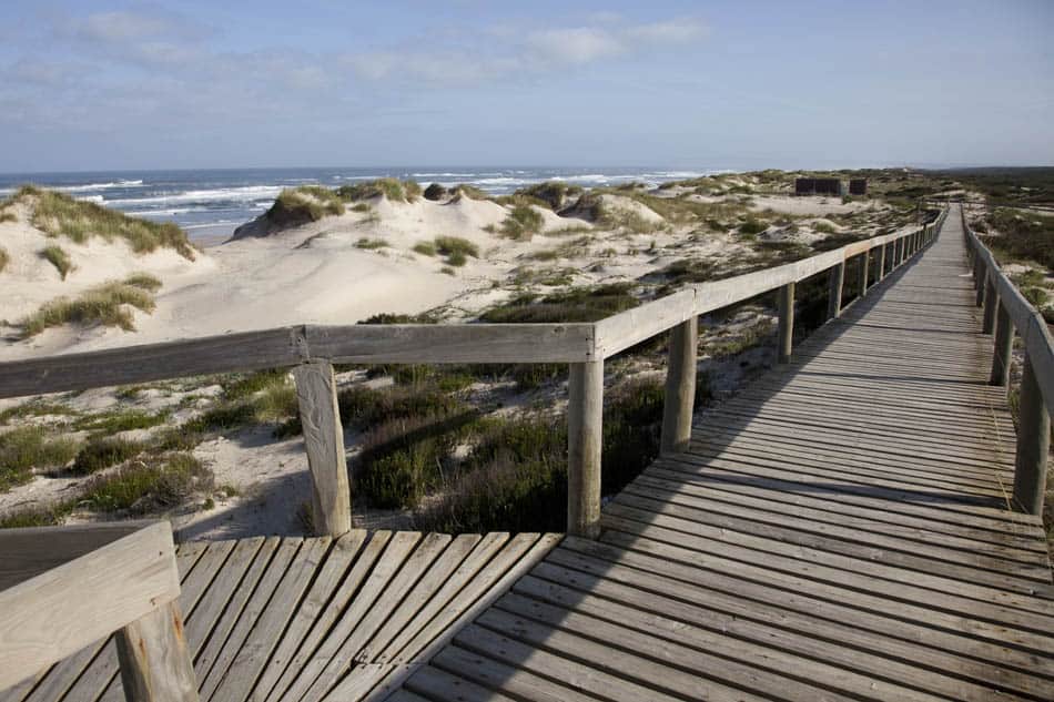 Praia Do Osso Da Baleia