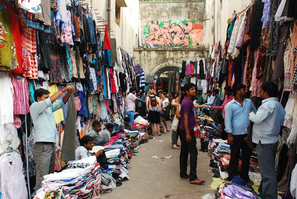 Sarojini Nagar Market