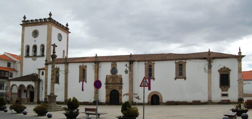 Sé Velha De Bragança
