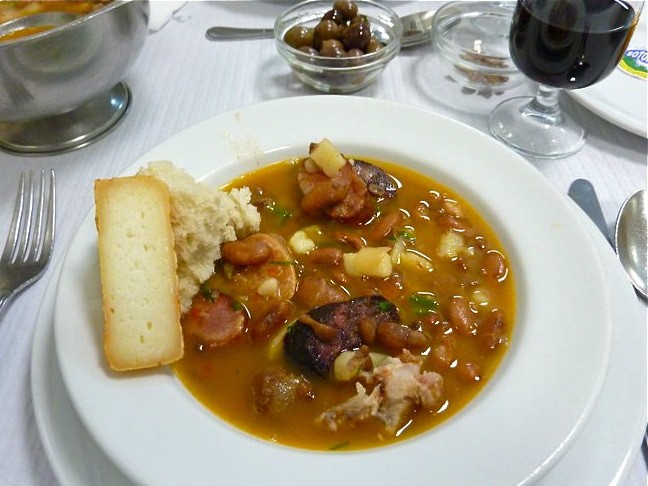 Sopa Da Pedra