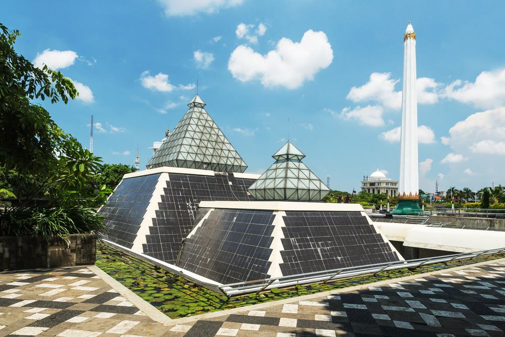 Surabaya National Monument
