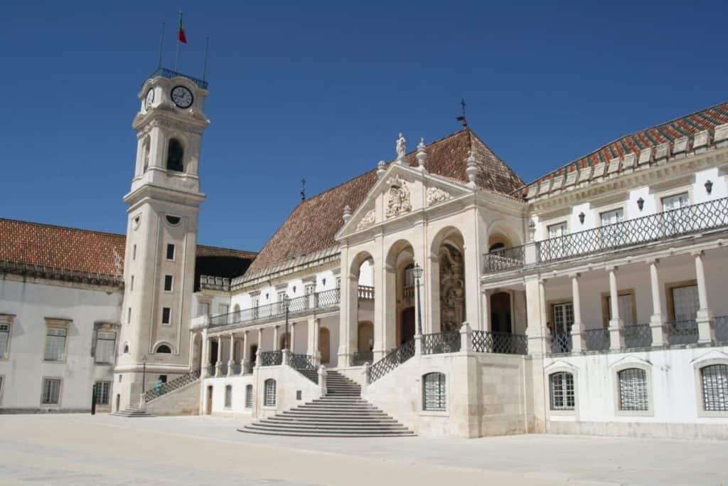 Universidade De Coimbra
