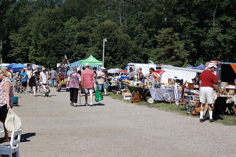 Armada Flea Market