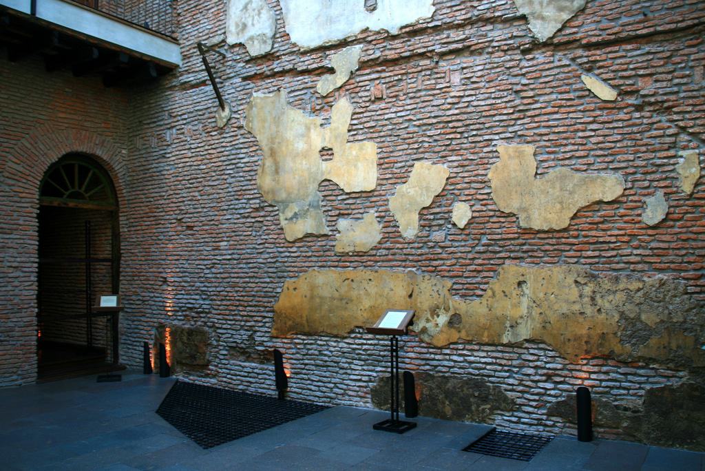 El Zanjón De Granados