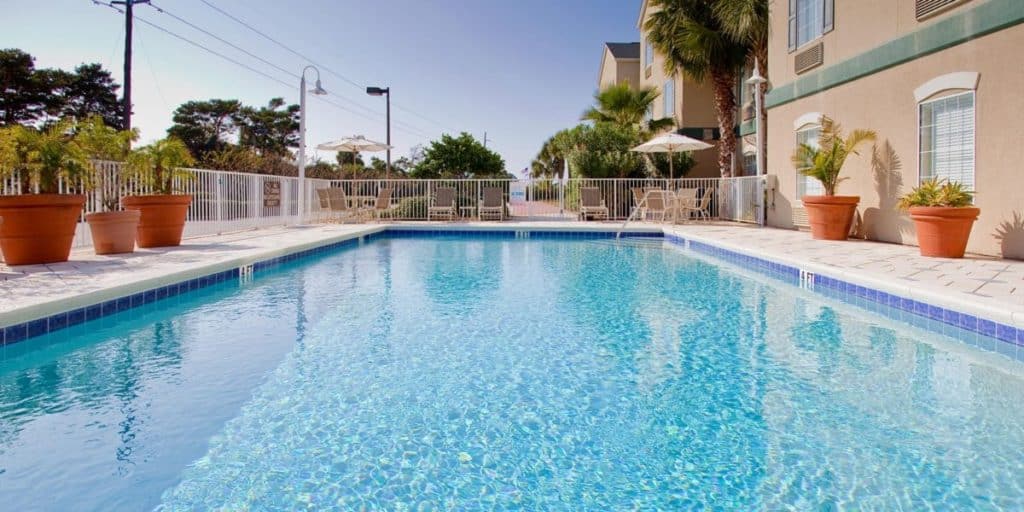 Holiday Inn Express And Suites