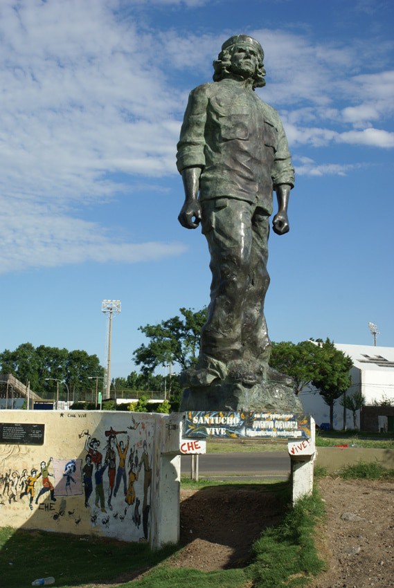 Statue Of Che Guevara