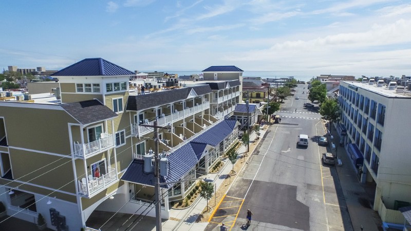 The Avenue