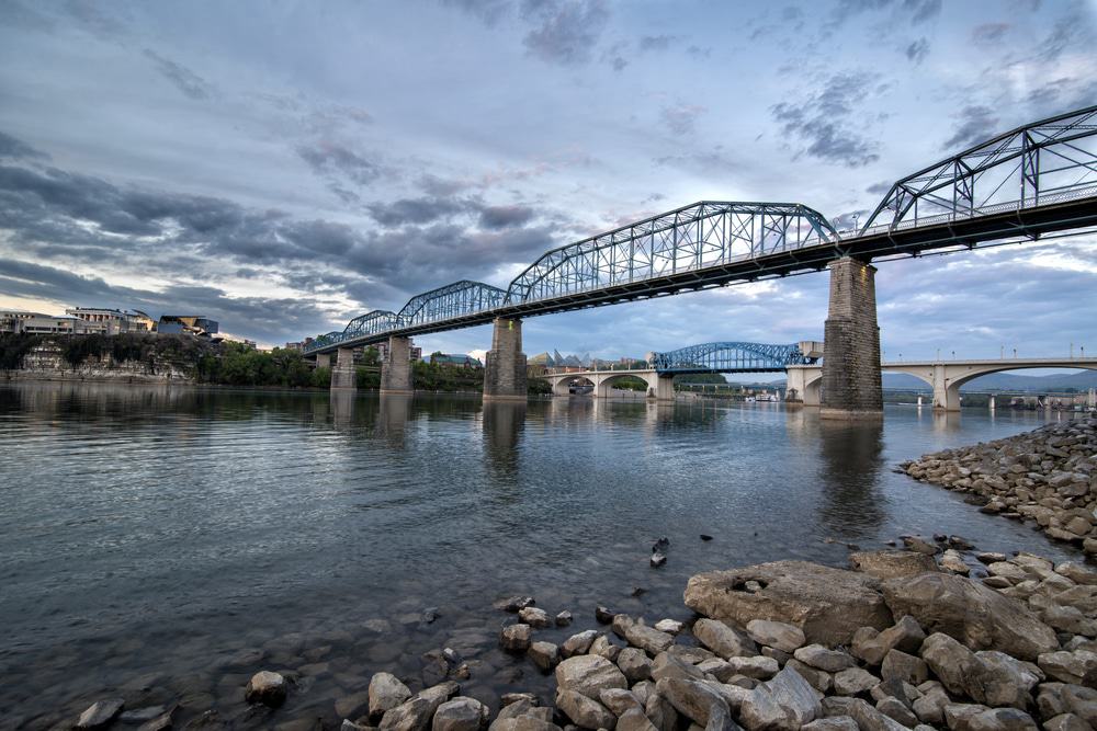 Walnut Street Bridge