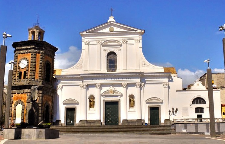 Basilica di Santa Croce Torre del Greco
