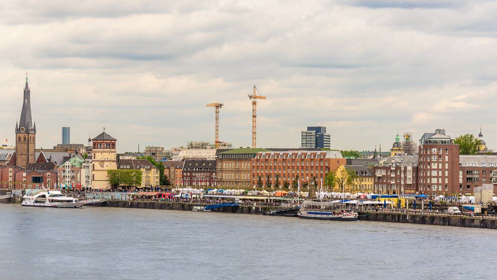 Rheinuferpromenade