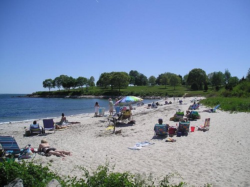 Hole-in-the-Wall Beach
