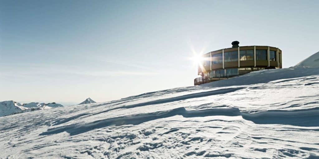 Threesxty Revolving Restaurant