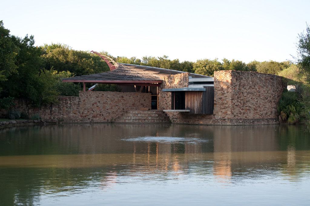 River Legacy Living Science Center