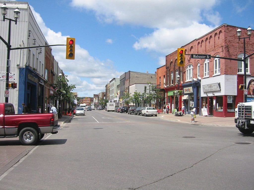 barrie, canada Mulcaster Street