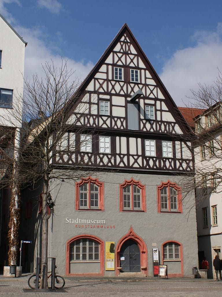 Stadtmuseum Und Kunstsammlung