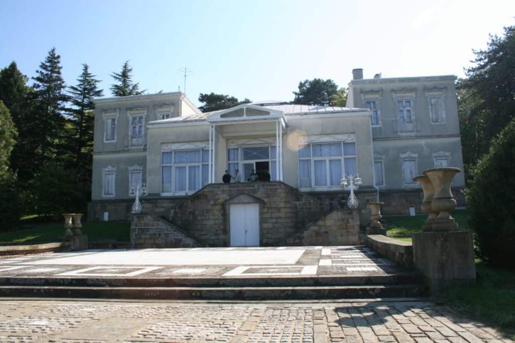 Vila "Zlatni Breg"