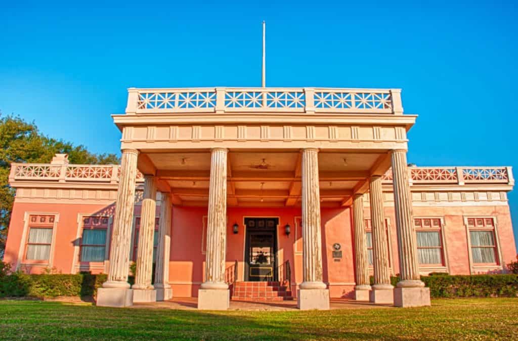 Pompeiian Villa