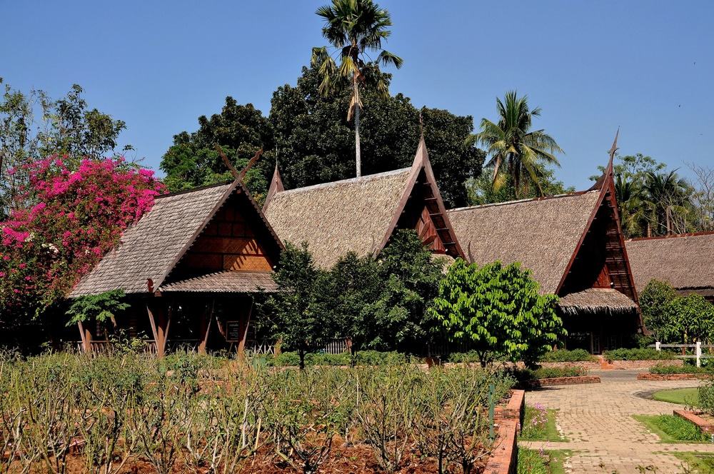 Rose Garden Thai Village