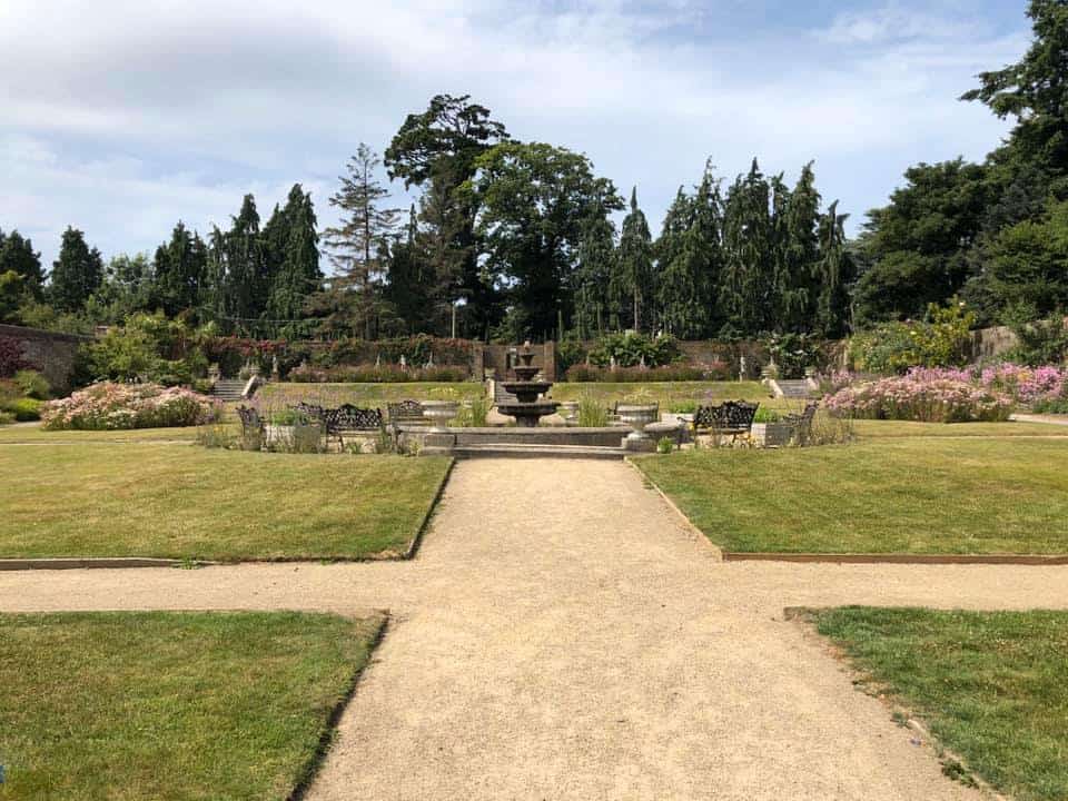 Festina Lente Gardens