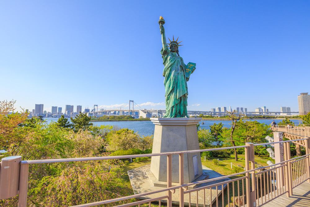 Odaiba Island with replica of Statue of Liberty