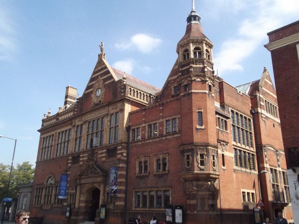 Worcester City Art Gallery And Museum