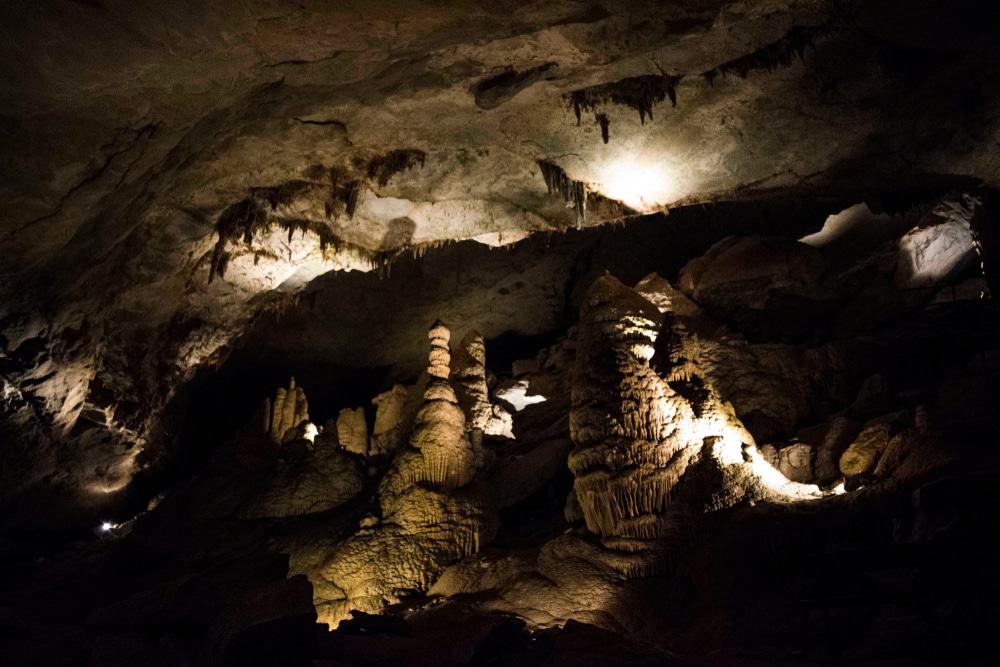 Cumberland Caverns