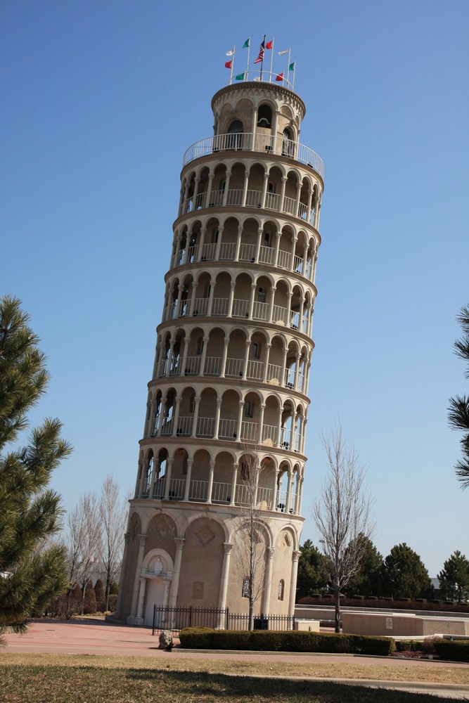 Leaning Tower, Niles, Illinois
