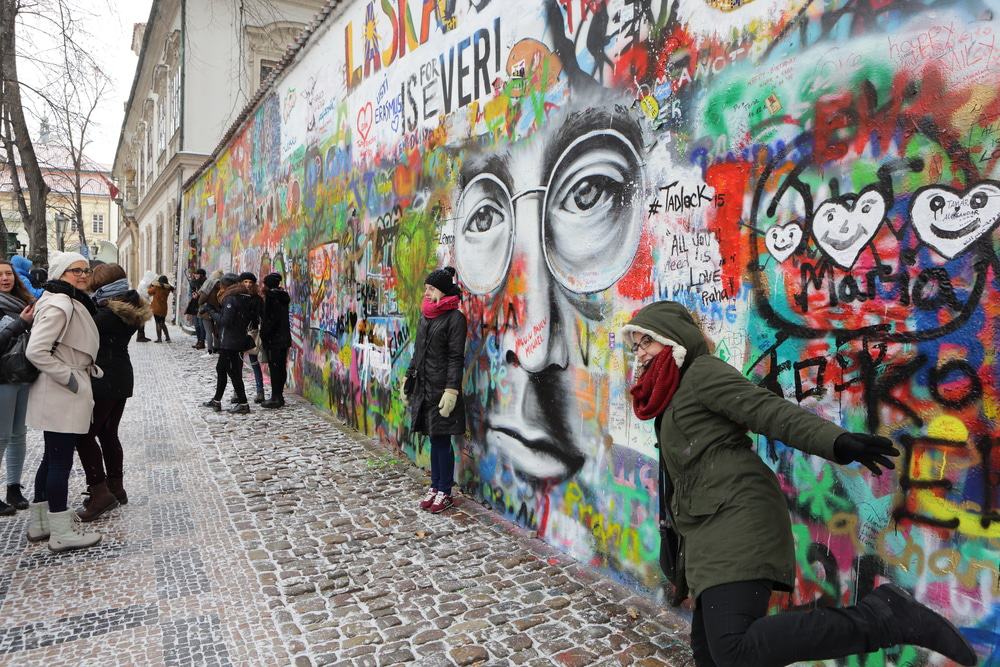 Lennon Wall, Prague