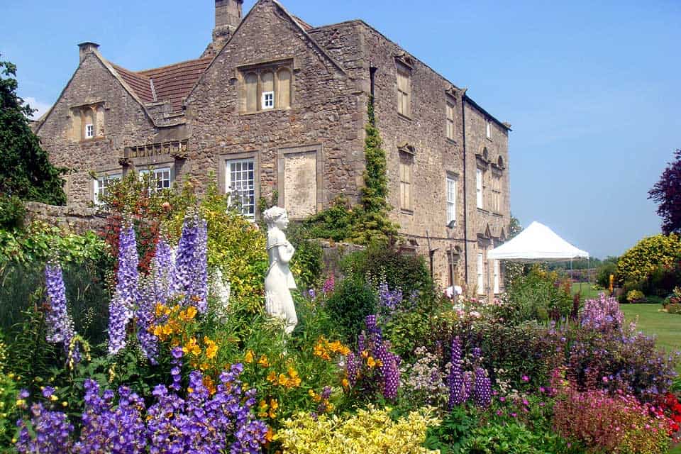 Thornton Hall Gardens