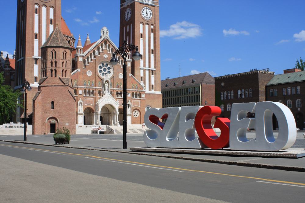 Dóm Square