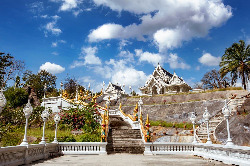 Wat Kaew Temple