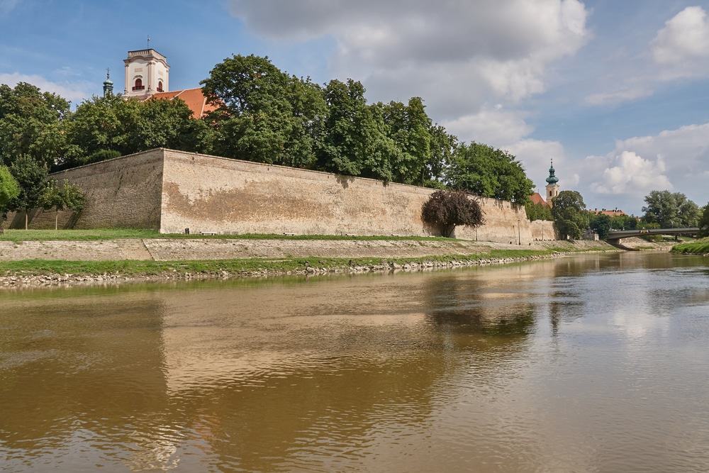 Castle Wall, Gyor