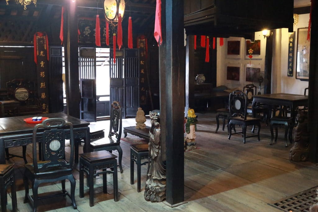 Phung Hung Old House