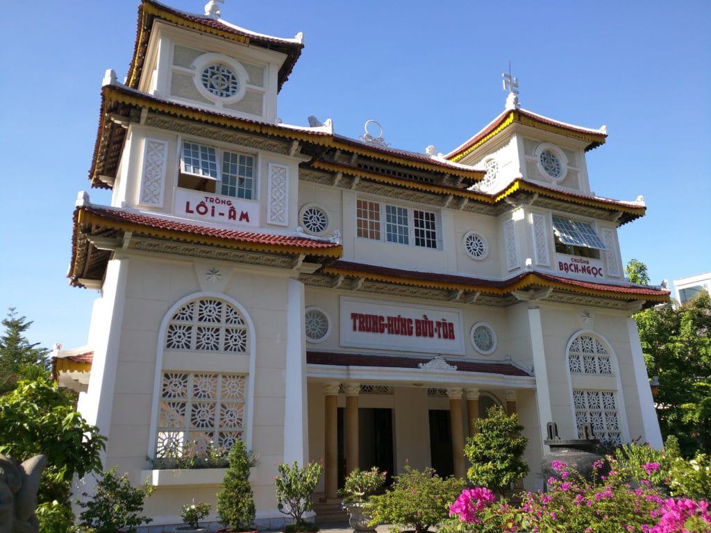 Cao Dai Temple, Da Nang