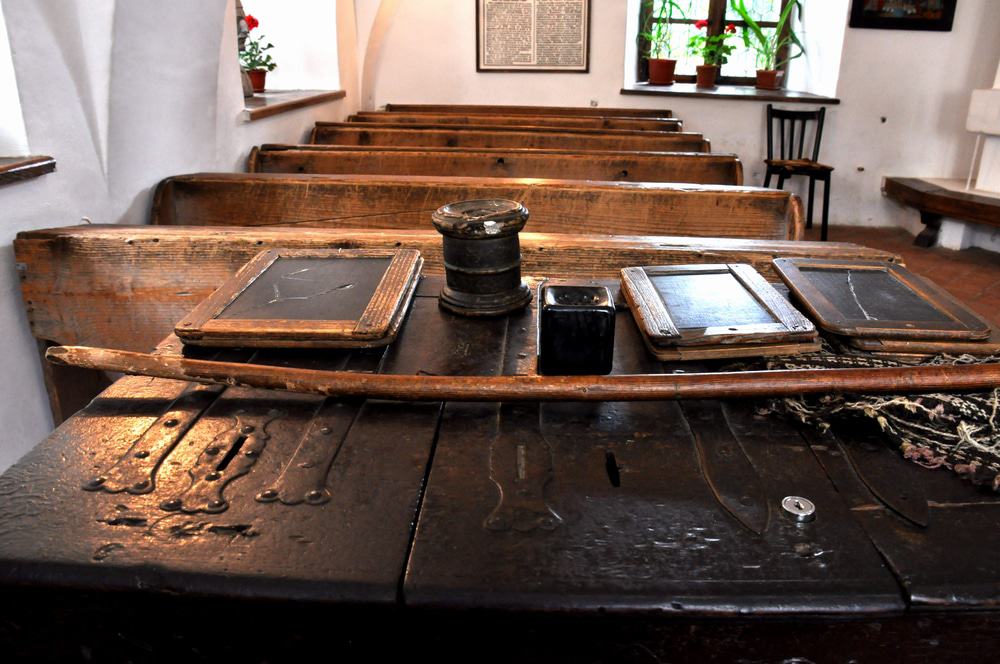 First Romanian School, Brasov