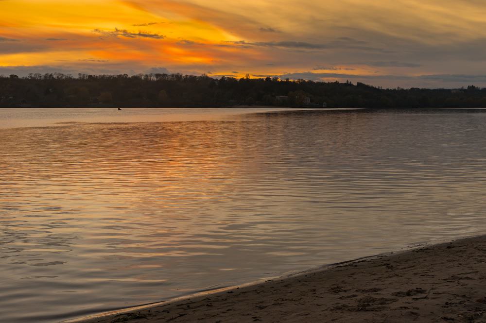 Zaporizhia Central Beach