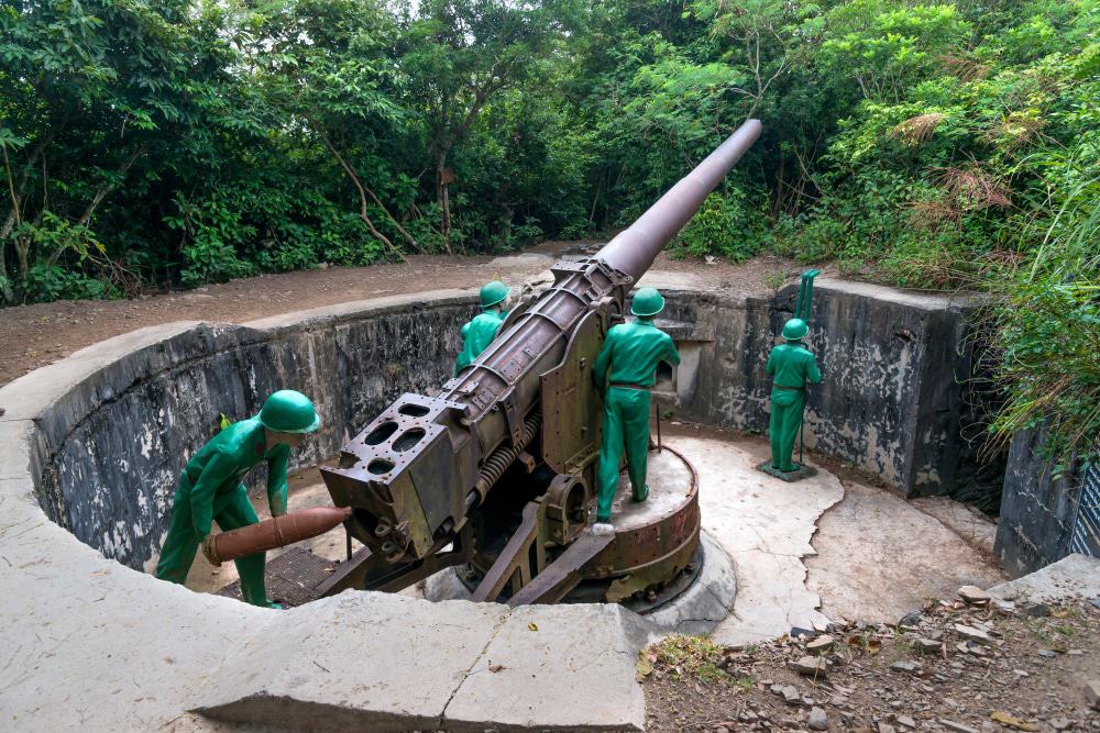 Cannon Fort, Cat Ba Island