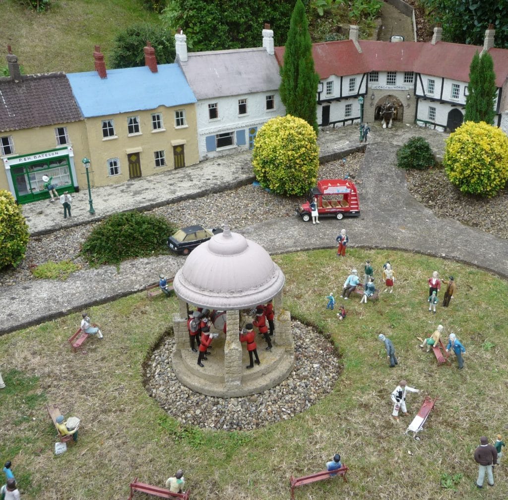 Bondville Model Village