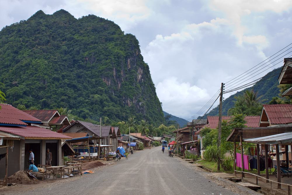 Road in Nong Khiaw