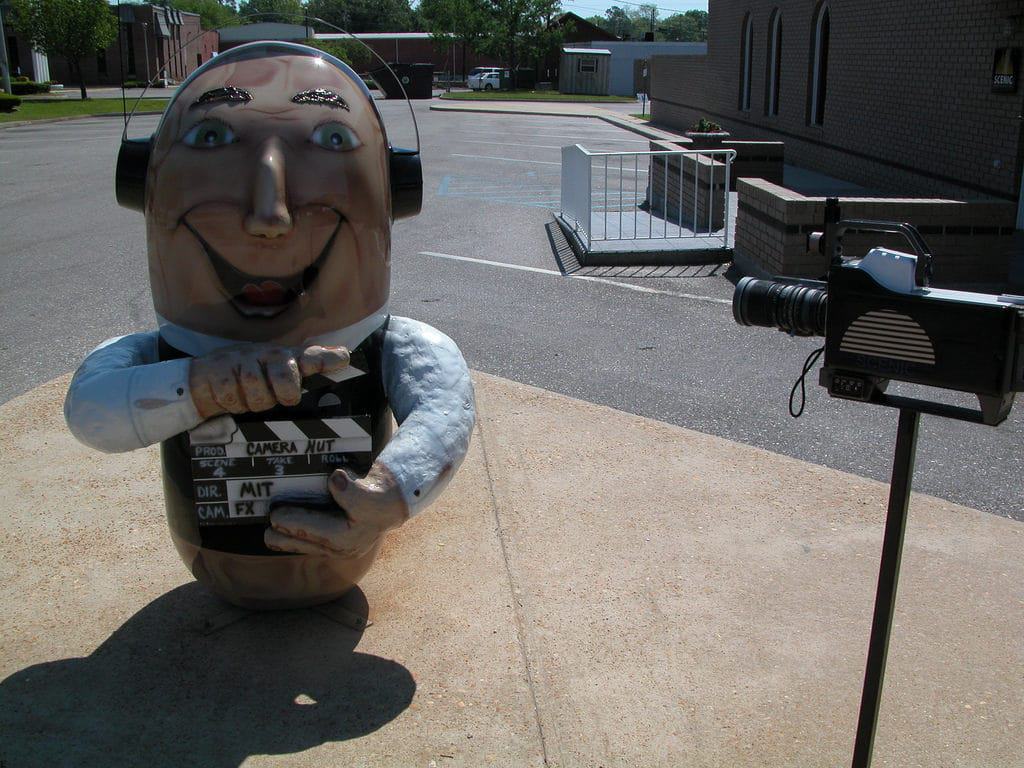 Peanuts On Parade, Dothan