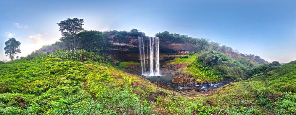 Tad Tayicsua Waterfall