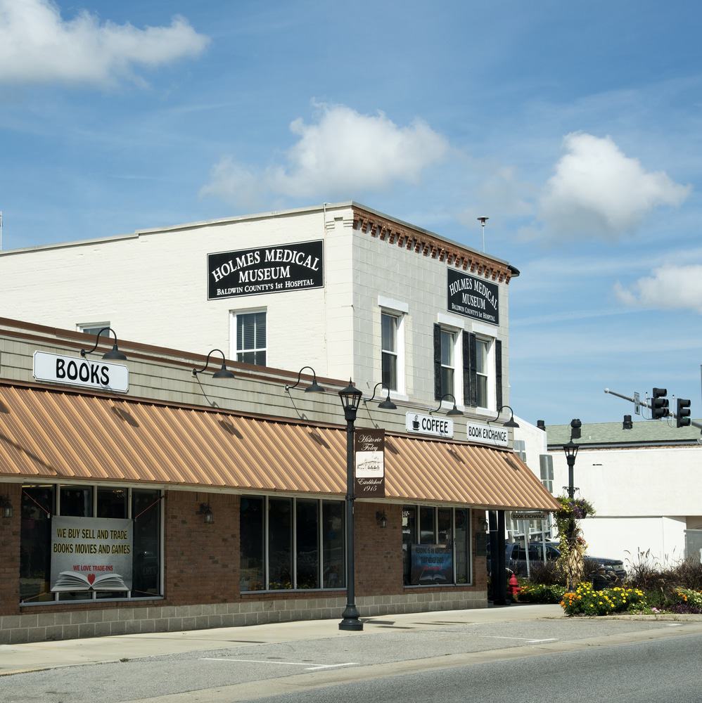 Holmes Medical Museum, Foley