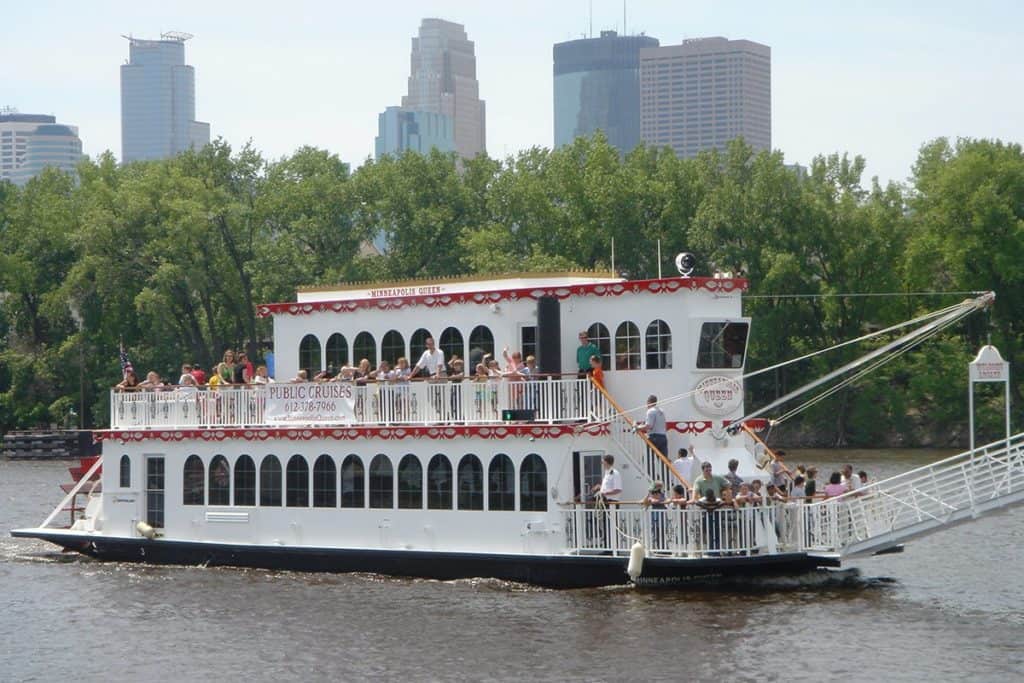 Minneapolis Queen River Cruise