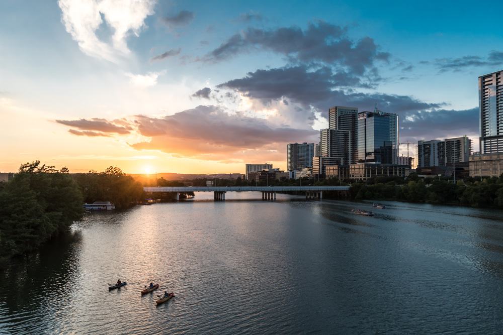 Congress Avenue Kayaks