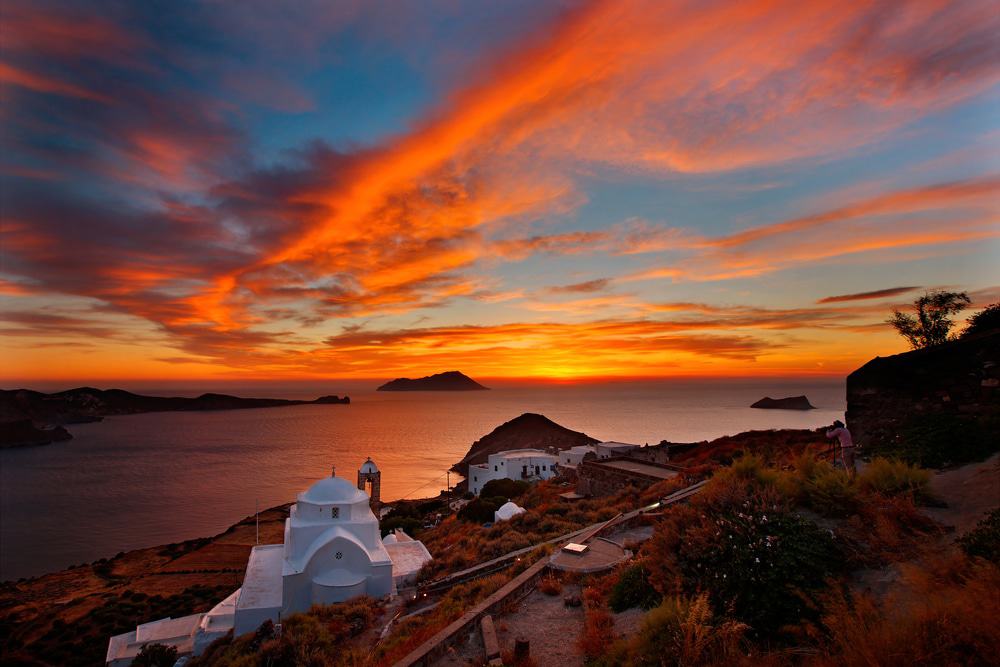 Plaka Castle, Milos