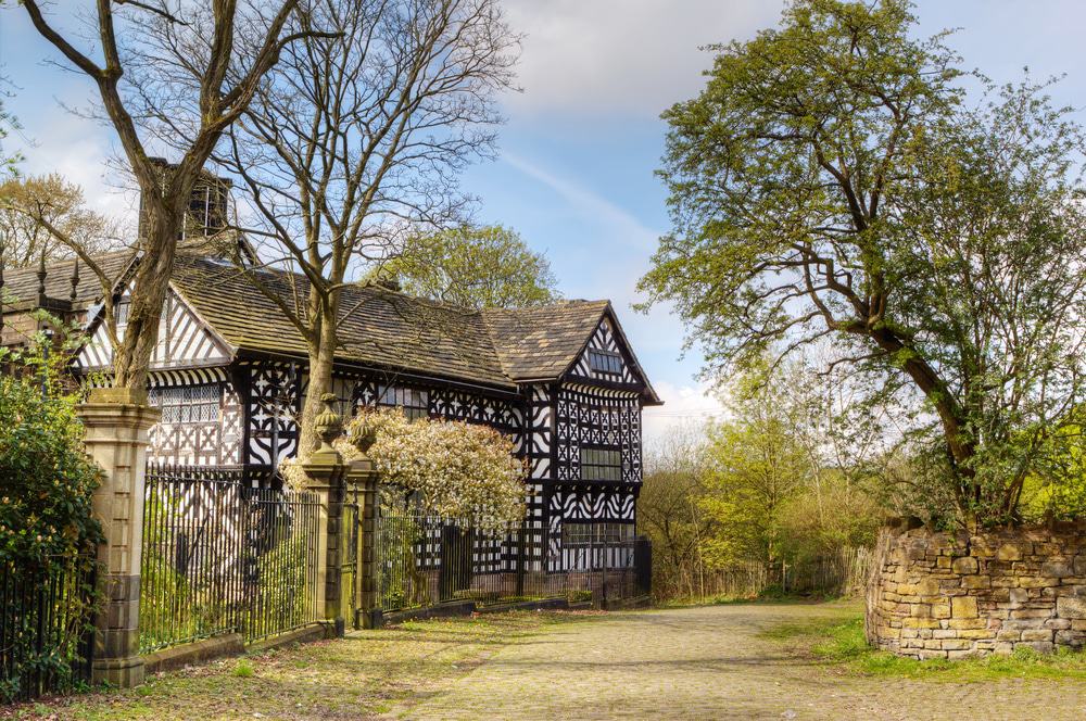 Hall i' th' Wood Museum